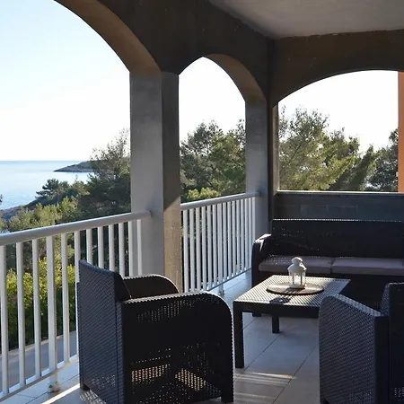 Apartman Surjan