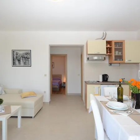 Apartamento Surjan